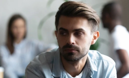 Jak radzić sobie z samotnością i zapobiegać depresji?