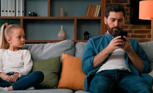 Uzależnienie od telefonu – kiedy staje się problemem i jak je ograniczyć?