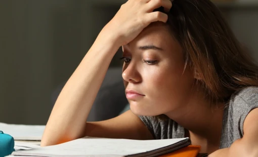 Fobia społeczna - jak przezwyciężyć lęk przed ludźmi?